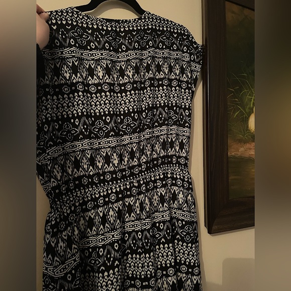 Forever 21 Maxi Dress. - Picture 6 of 10